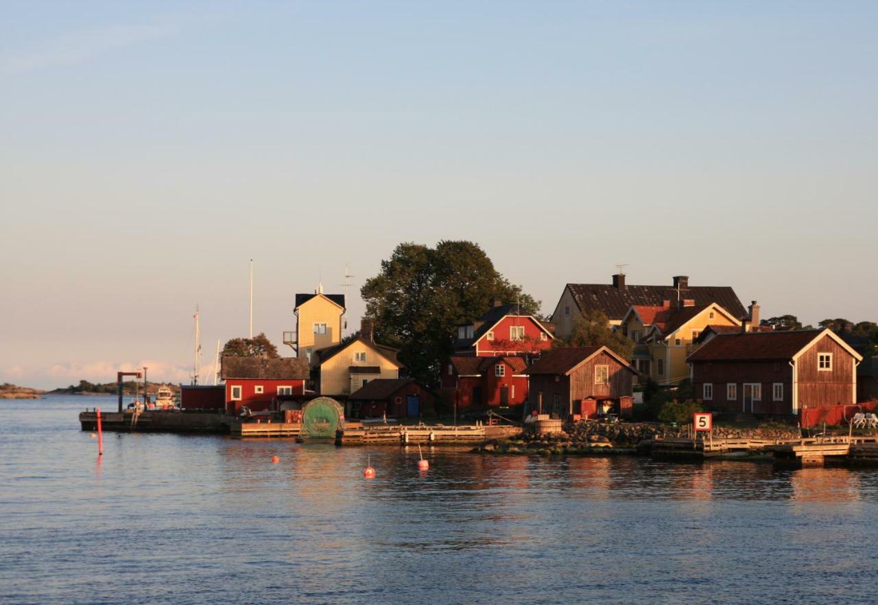 Sandhamn Seglarhotell Екстериор снимка